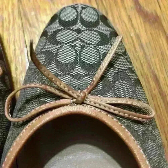 Coach Kathryn C Logo Ballet Kitten Heal Women’s Shoes Size 7.5 - Picture 9 of 14